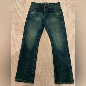 Rock 47 Wrangler denim jeans. Slim straight fit.